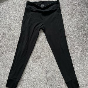 Calvin Klein Highwaisted black leggings with pockets